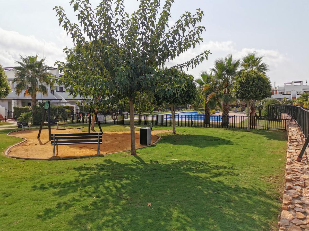 Lovely 3 Bedroom Apartment On Golf Resort Alhama de Murcia Bagian luar foto