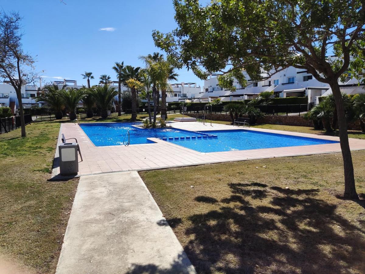 Lovely 3 Bedroom Apartment On Golf Resort Alhama de Murcia Bagian luar foto