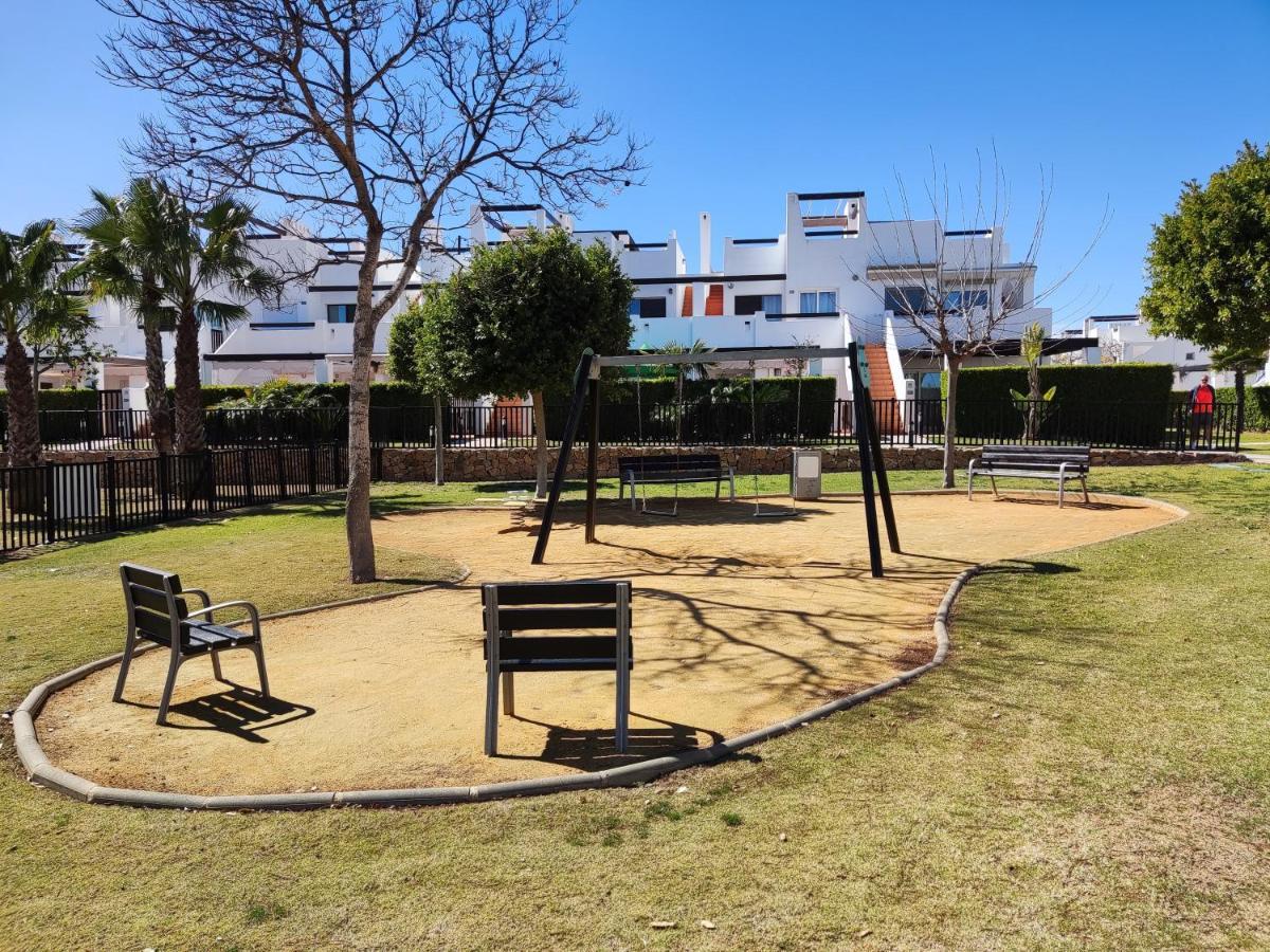 Lovely 3 Bedroom Apartment On Golf Resort Alhama de Murcia Bagian luar foto